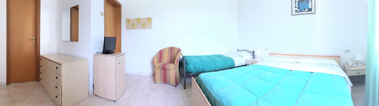 Fattoria Cerreto Hotell Mosciano SantʼAngelo Exteriör bild